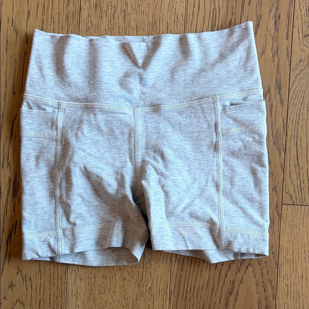 Athleta Girls Gray Shorts 4”